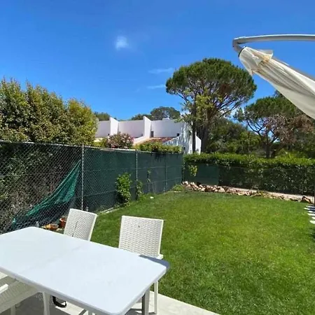 Stunning Barracuda Apartments 5 Mins Driving From Vilamoura Holiday home Quarteira