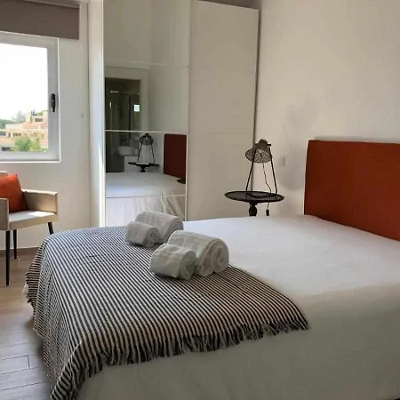 Stunning Barracuda Apartments 5 Mins Driving From Vilamoura *