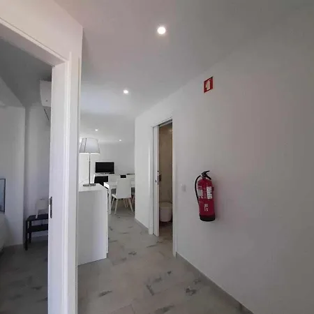 Ferienhaus Stunning Barracuda Apartments 5 Mins Driving From Vilamoura *